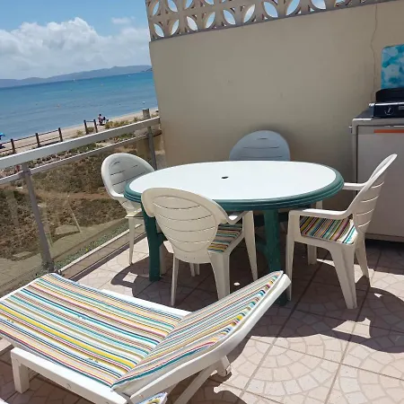 Pieds Dans L'eau Apartment Hyeres